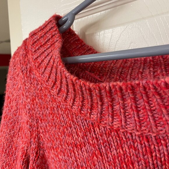 Worthington Womens Short Sleeve Sweater Size Medium - Metallic accents - Picture 4 of 12